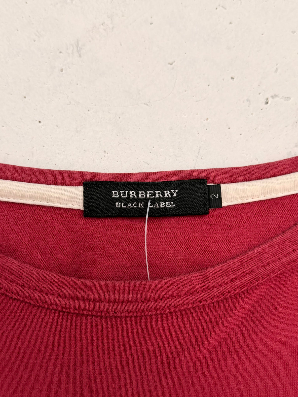 ‘00s Burberry Black Label Graphic T-Shirt (S)