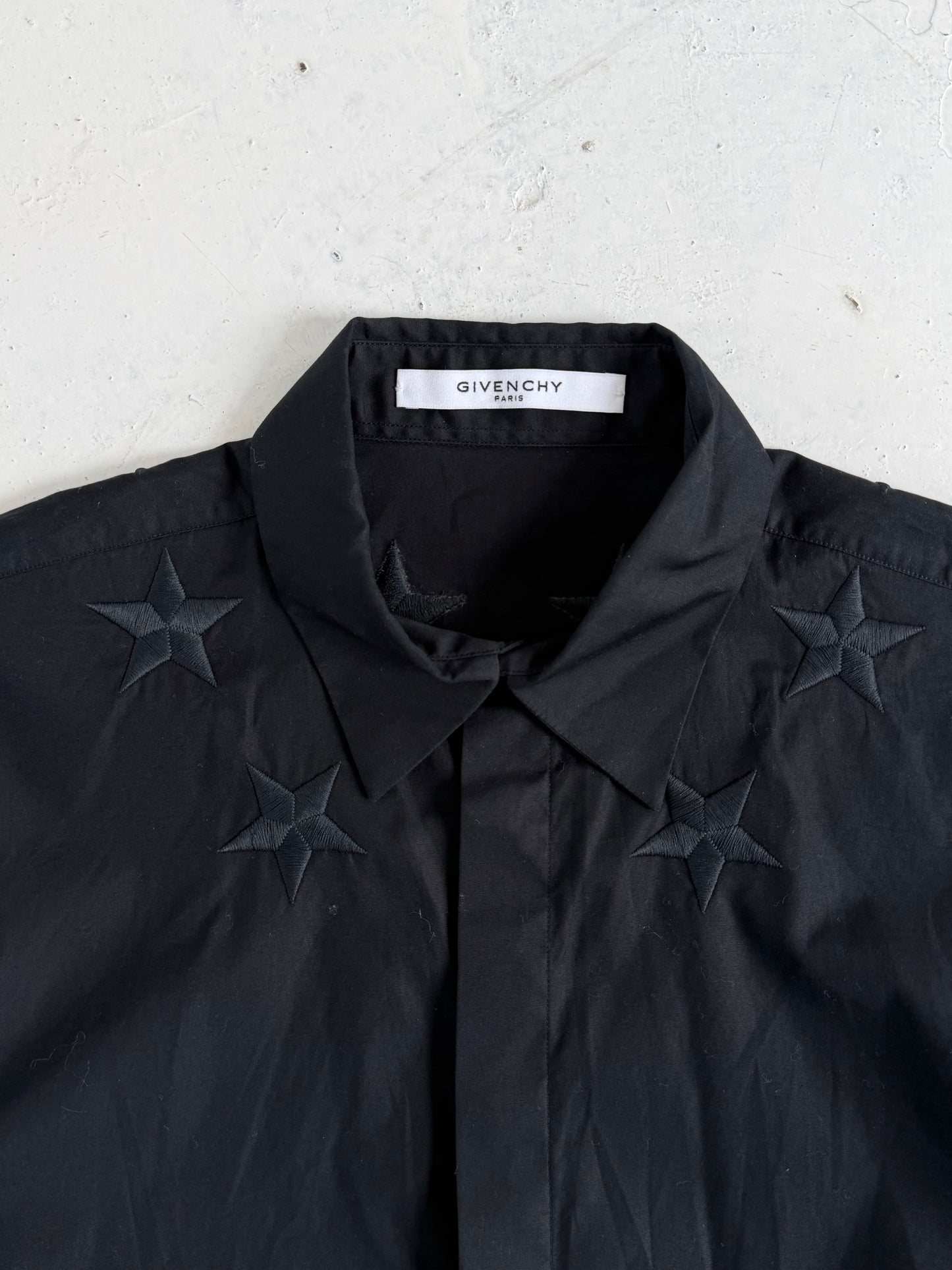Givenchy Star Collar Contemporary Fit Shirt (M)