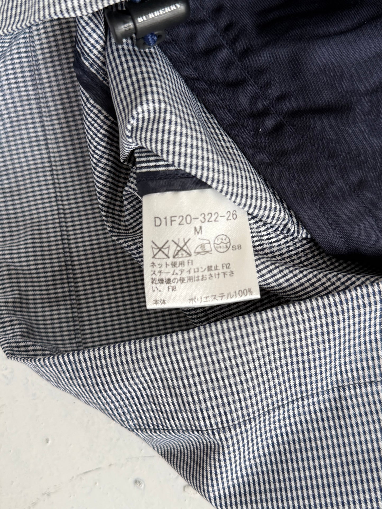 00s Burberry Black Label Gingham Plaid Gilet (M)