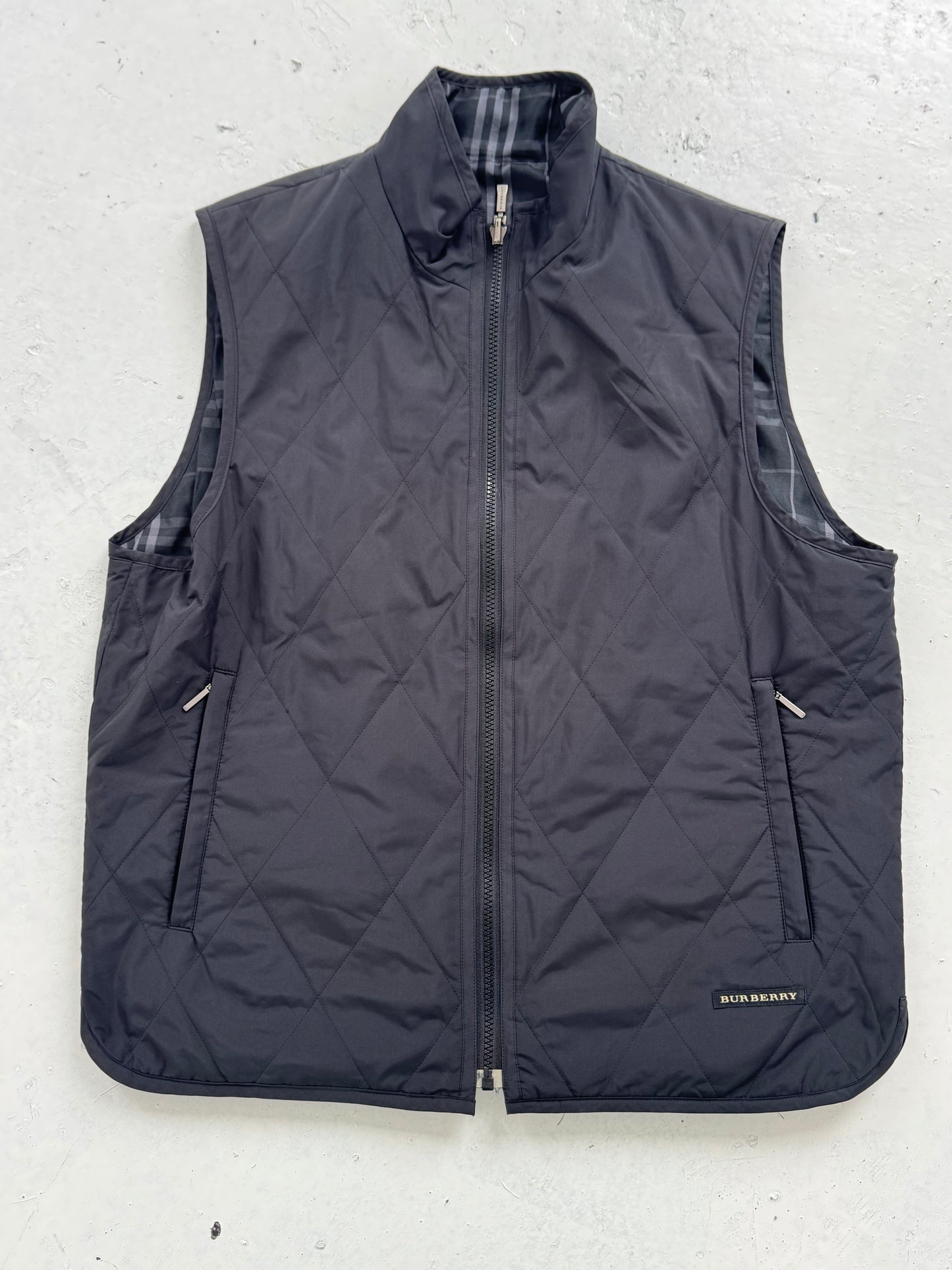 Burberry Golf Reversible Nova Check Nylon Gilet (M)