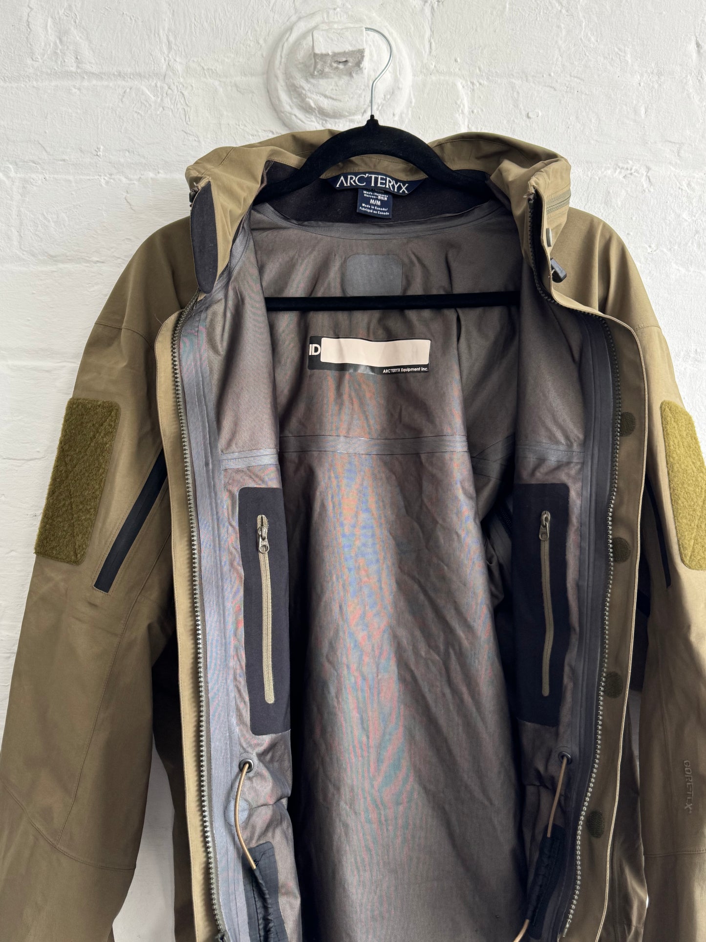 '04 Arcteryx LEAF Gen 1 Alpha Leaf Crocodile Goretex Shell Jacket (M)