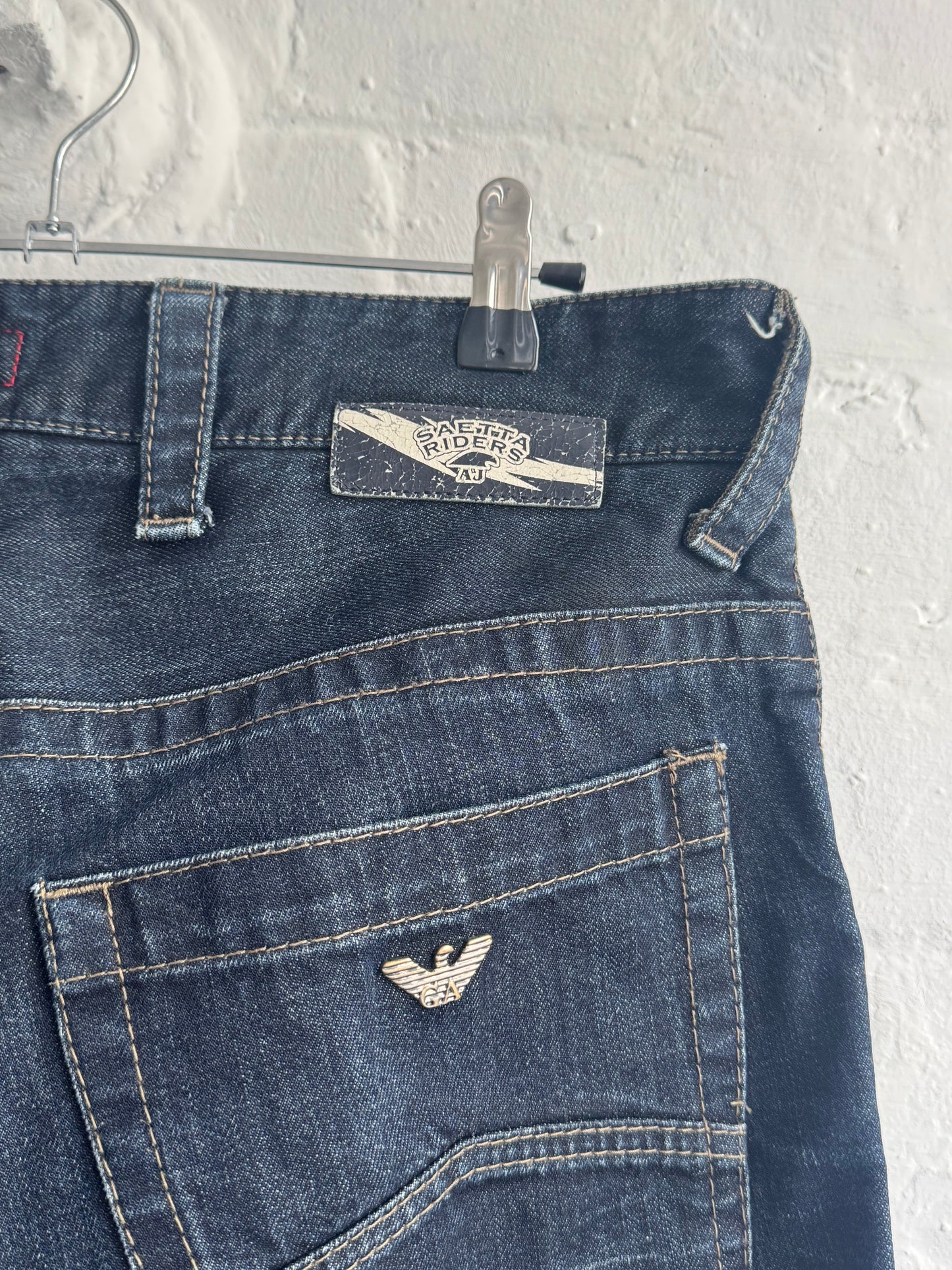 '00s Armani Jeans Metal Plaque Raw Denim Baggy Jeans (34)