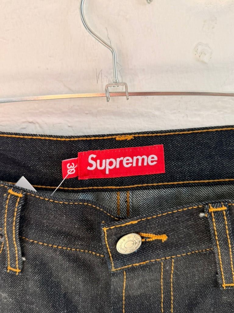 Supreme Inset Spellout Jeans (W30)