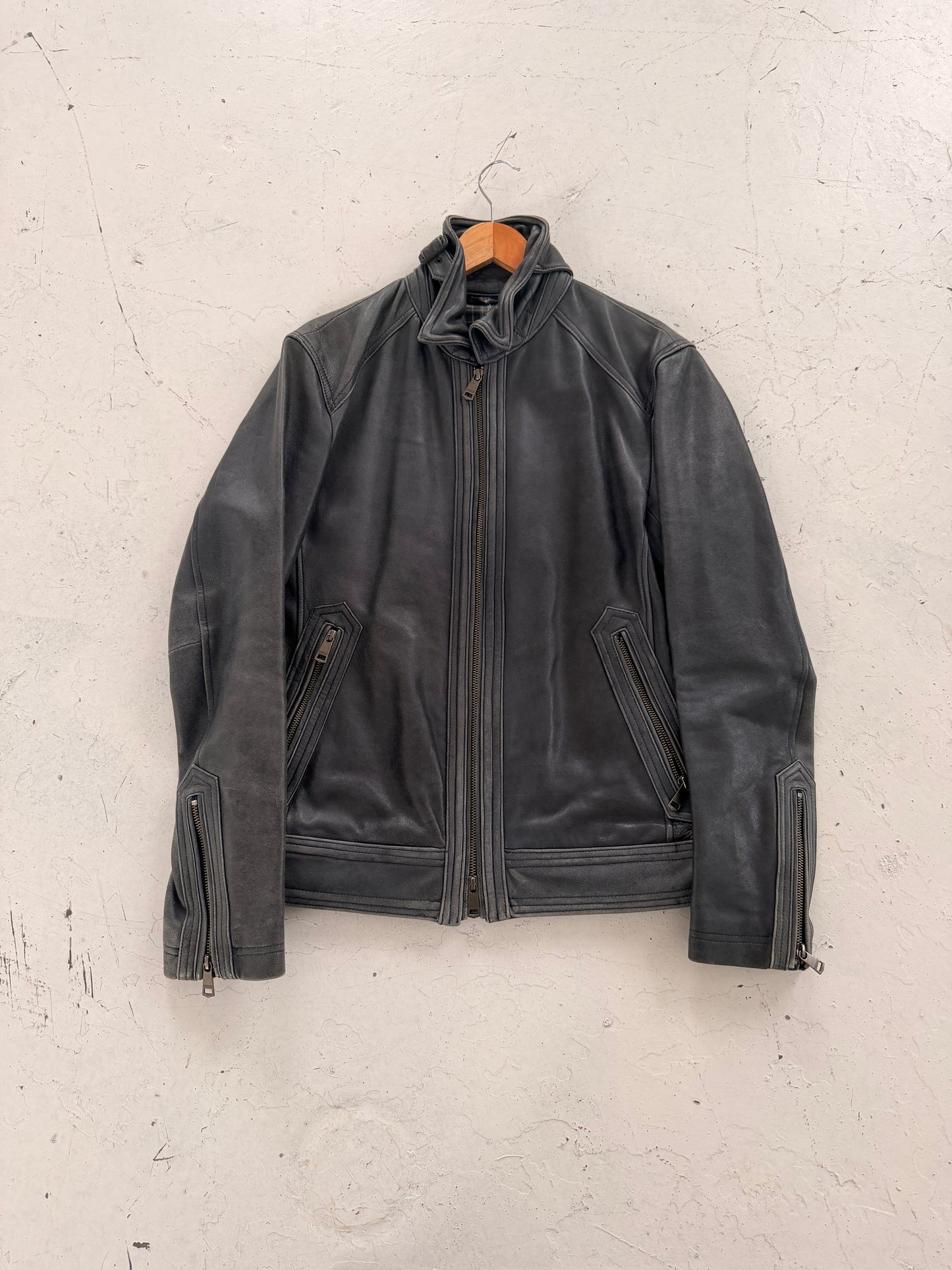 '00s Burberry Black Label Leather Jacket (M)