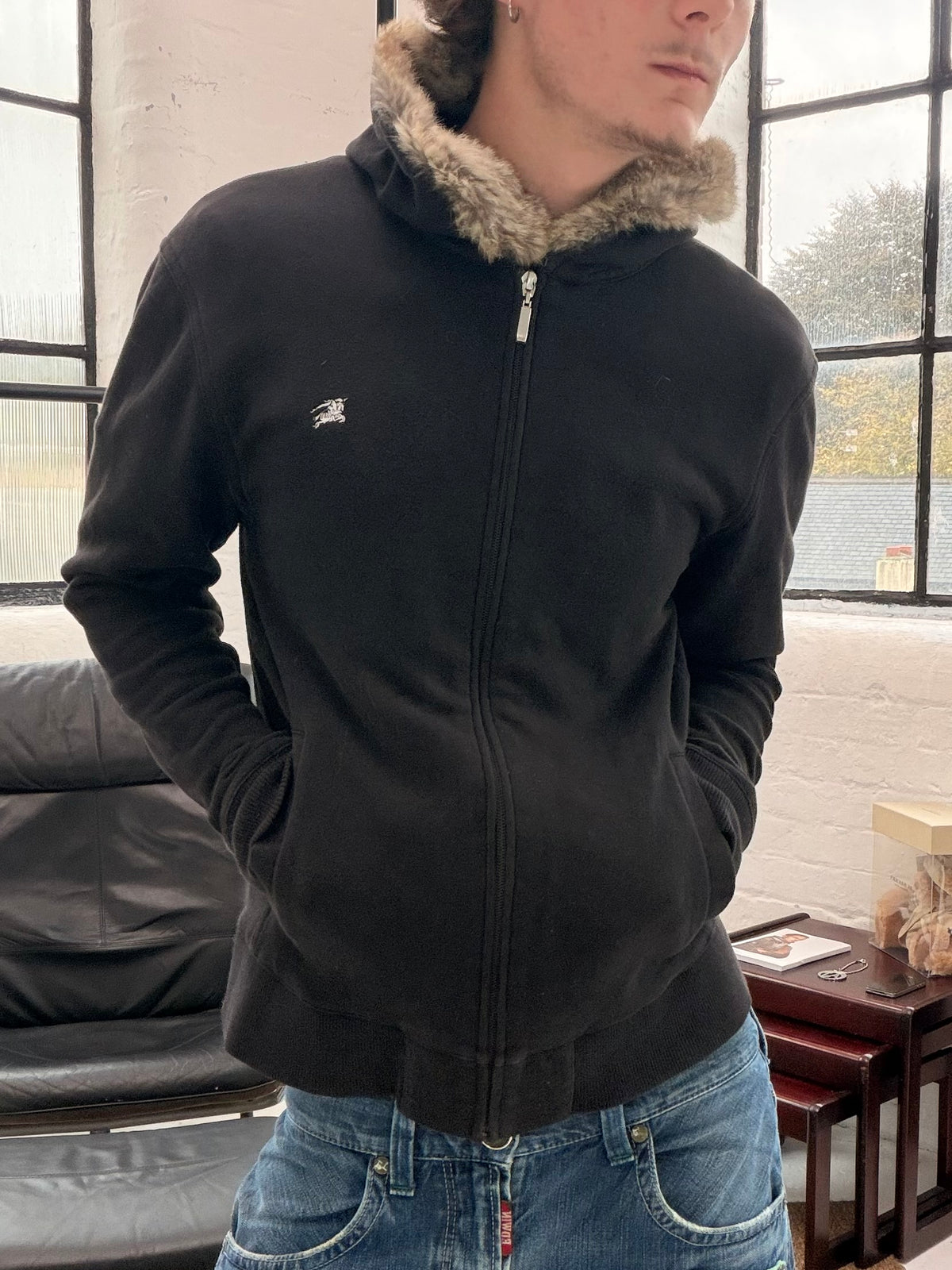 '00s Burberry Black Label Rabbit Fur Hood Black Hoodie (S)