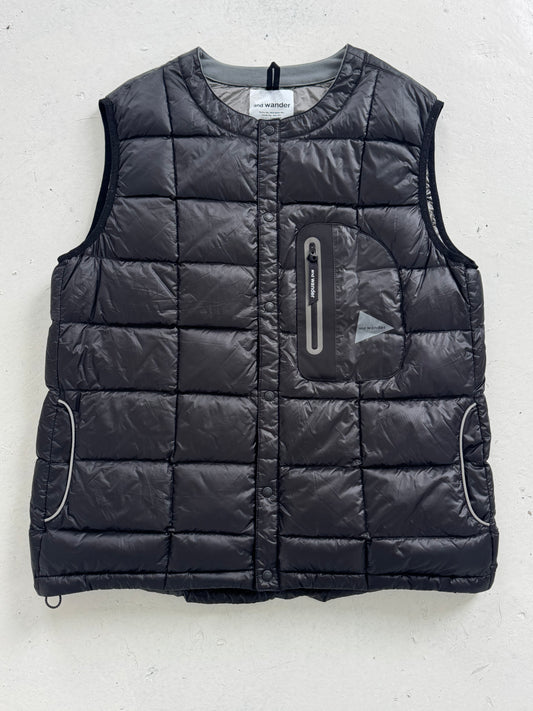 And Wander Quantum Pertex Down Gilet (L/XL)