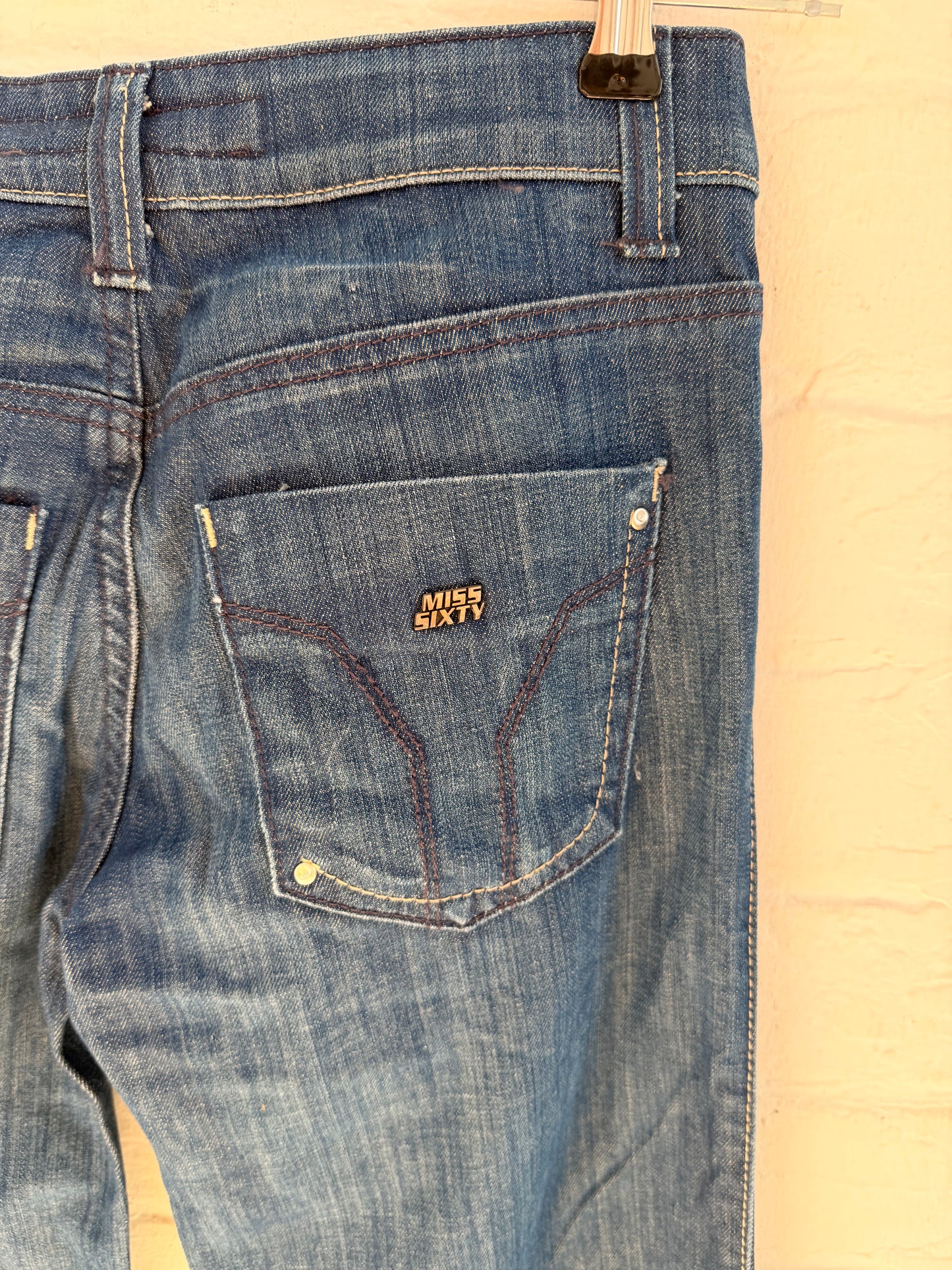 '10s Miss Sixty Flared Jeans (6/XS)