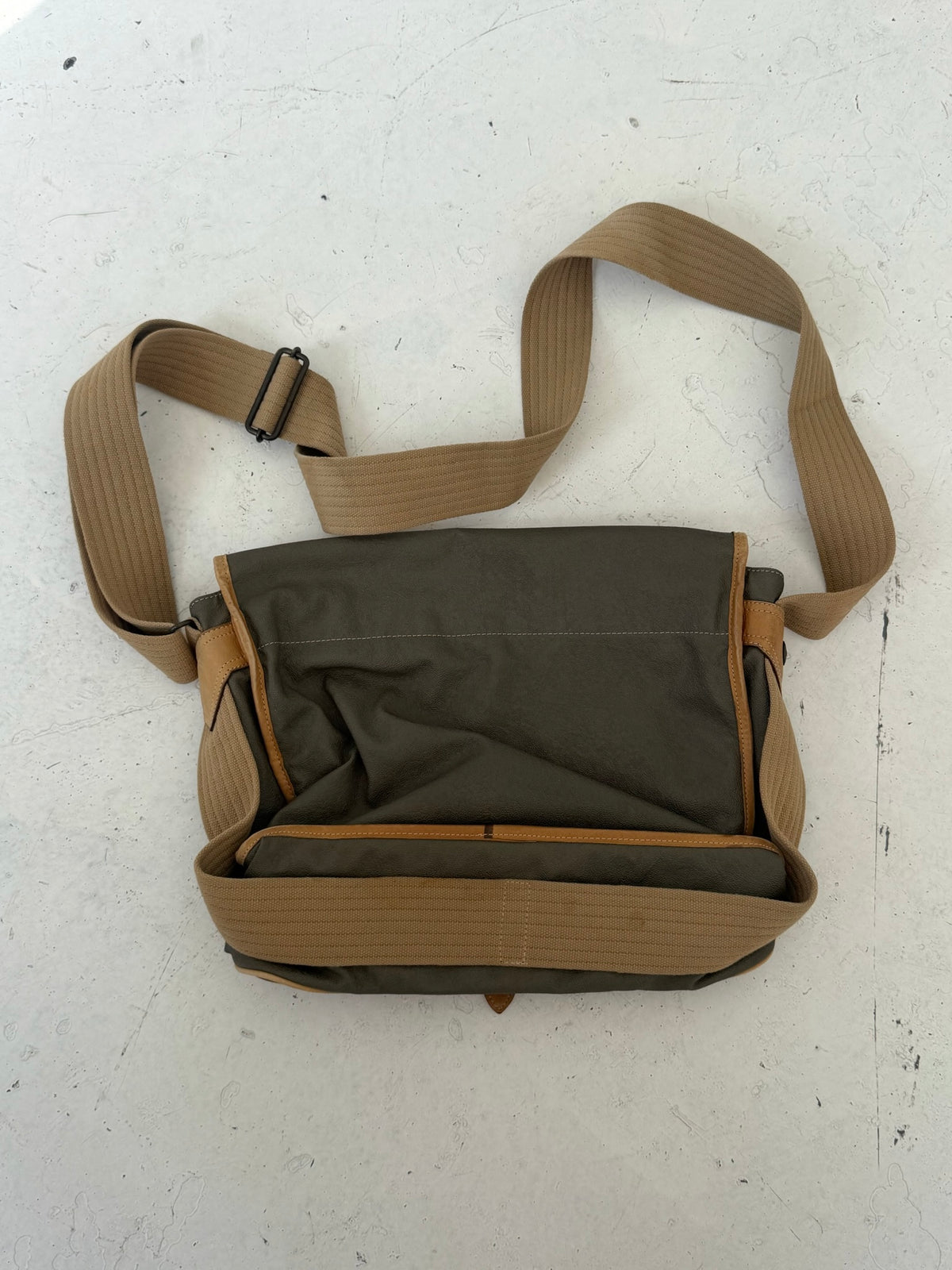 '80s C.P Company Leather Messenger Bag (OS)