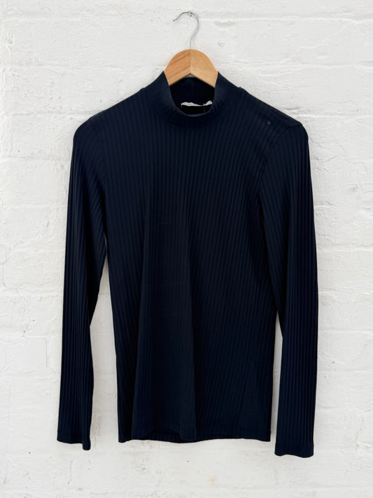 '95 Alexander Mcqueen Ribbed Stretch Longsleeve (S/M)