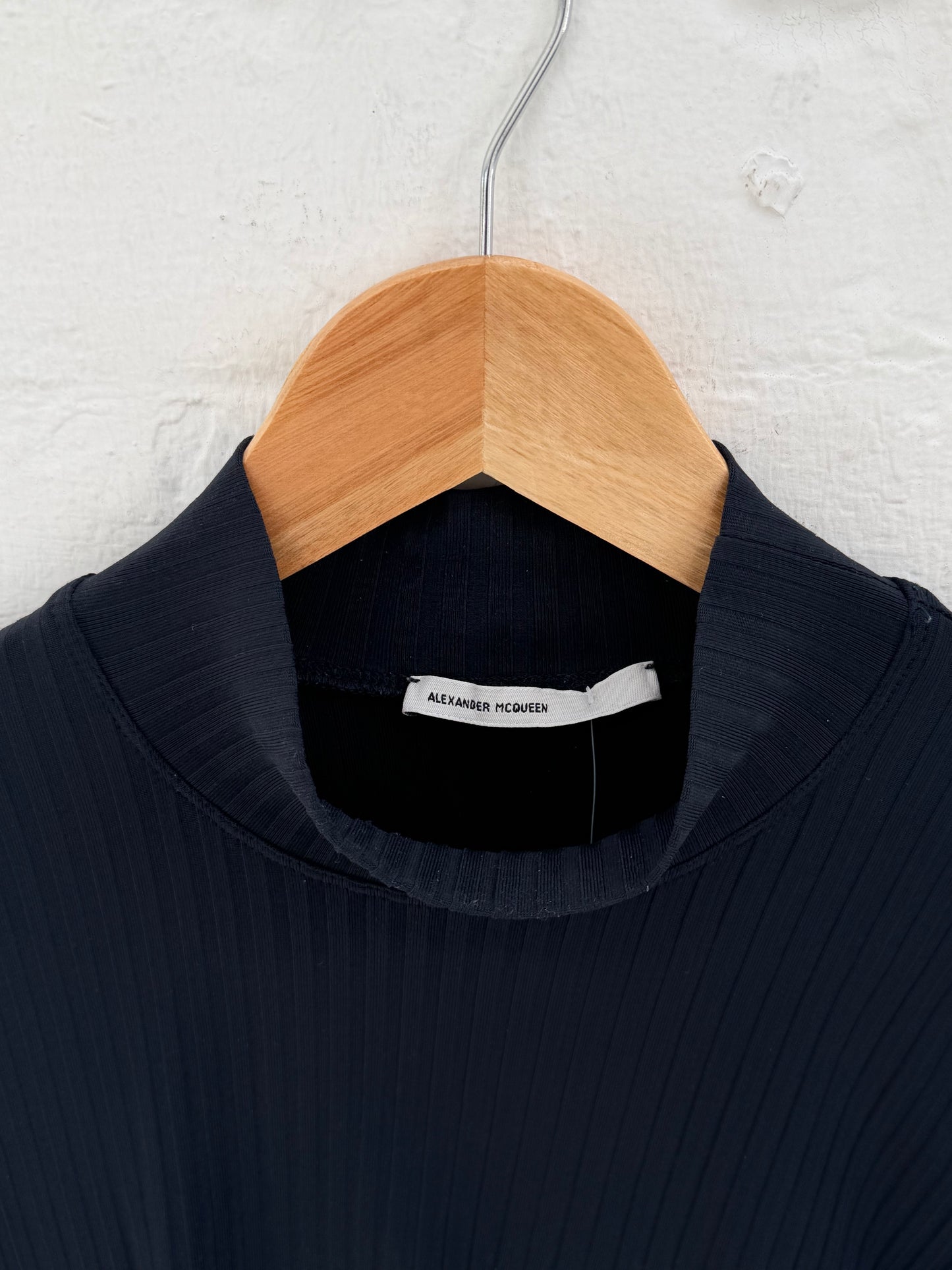 '95 Alexander Mcqueen Ribbed Stretch Longsleeve (S/M)