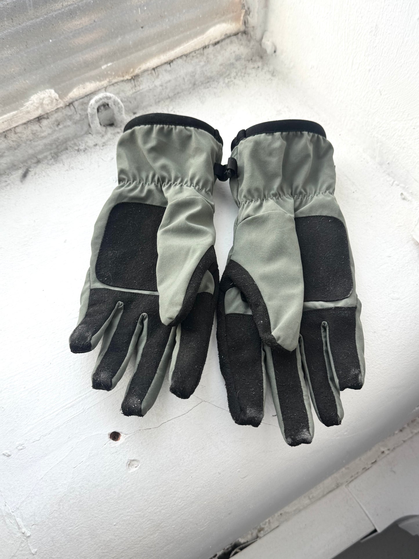 '21 Stone Island Polartec Fleece Lined Gloves (M)